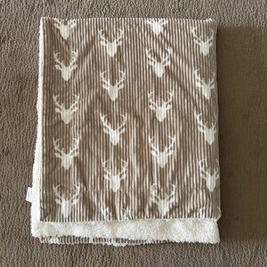 Tan & White Deer Print Throw Blanket